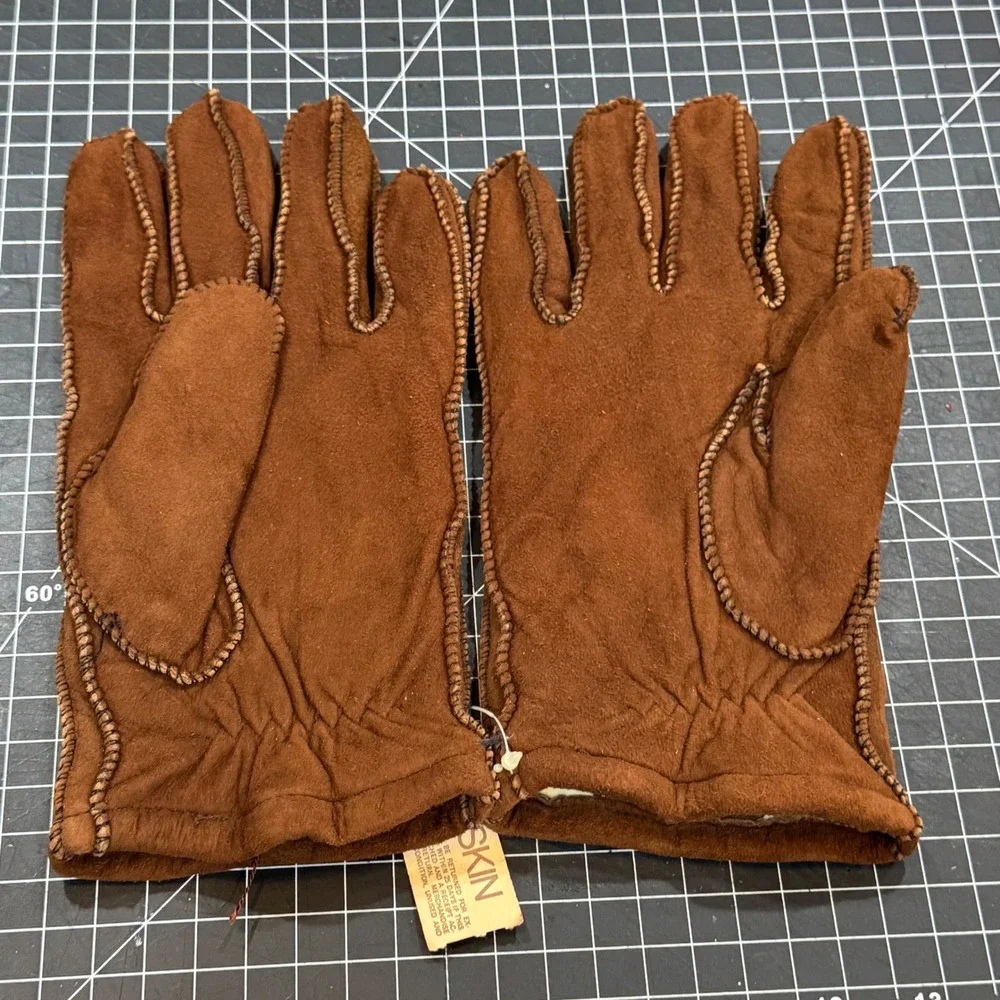 Baskin vintage brown